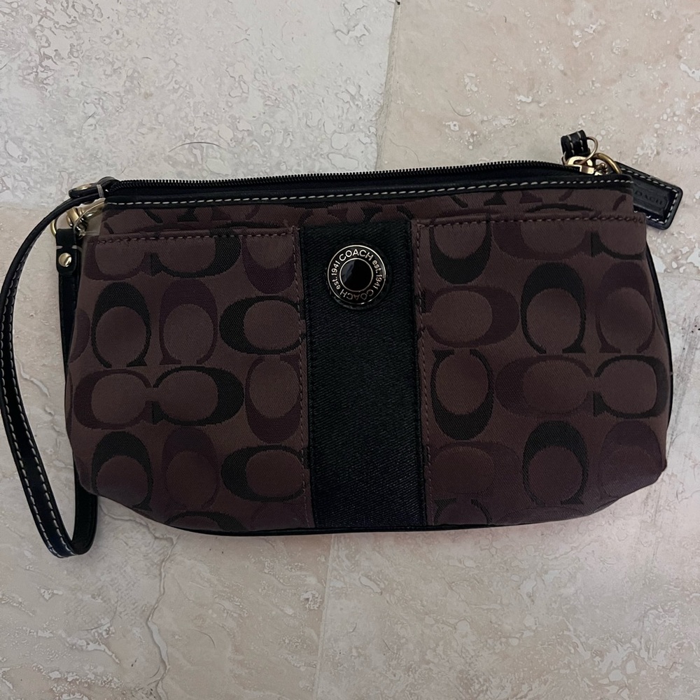 Coach Signature Monogram Brown Canvas Leather Wristlet Clutch Handbag Bag